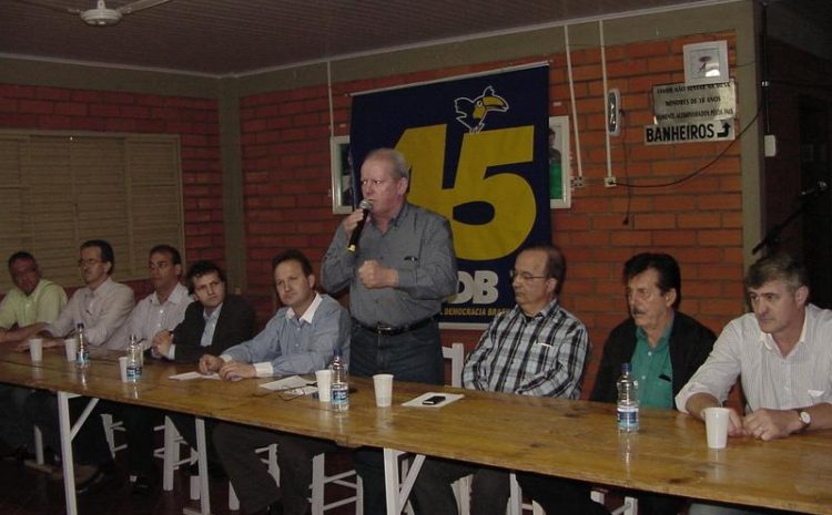  Reunião em Pinhalzinho marca largada do PSDB para 2012