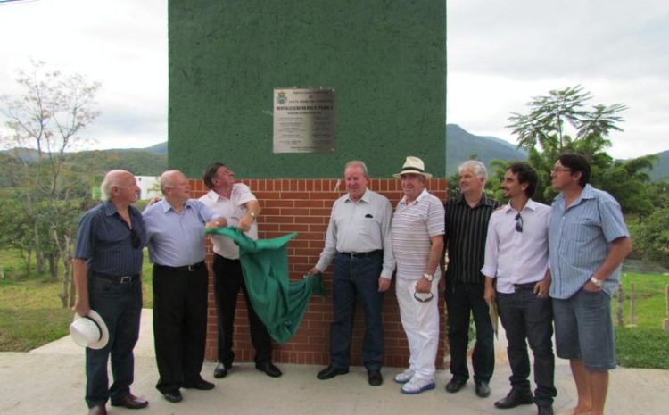  Santo Amaro e Águas Mornas recebem recursos de Marcos Vieira