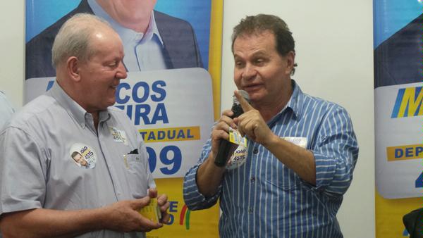  Gilmar Knaesel desiste de reeleição e apoia Marcos Vieira