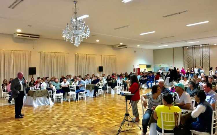  Marcos Vieira palestra para 400 pessoas em São Miguel do Oeste