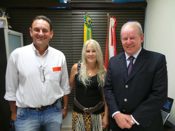  Deputado Marcos Vieira libera recursos para Guarujá do Sul