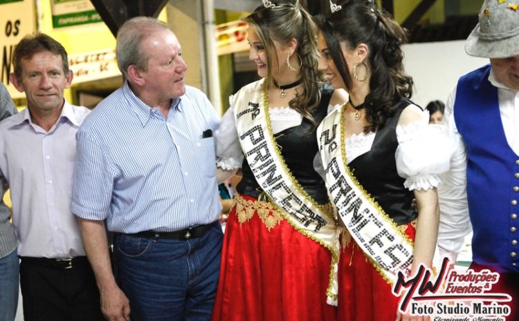  Abertura da Oktoberfest em Itapiranga