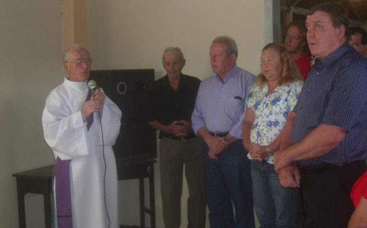  Loeffelscheidt – Inauguração do salão da igreja